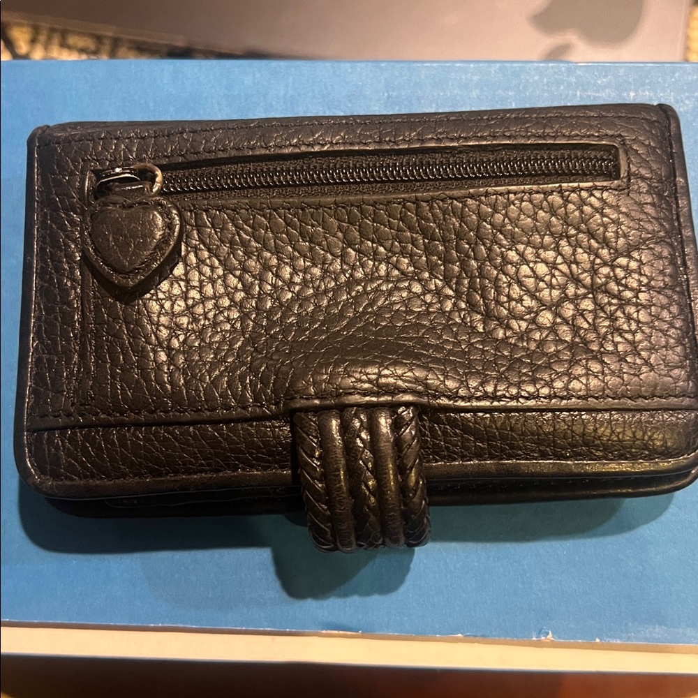 Brighton Bellisimo Black Leather Wallet with Heart Accent - Picture 2 of 8